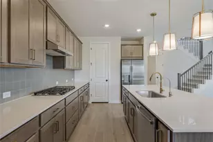 261 Crater Lk Dr, Dripping Springs, TX 78620 - Photo 10