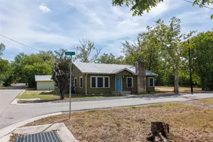 201 Rose St, Buda, TX 78610 - Photo 20