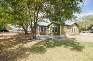 201 Rose St, Buda, TX 78610 - Photo 24