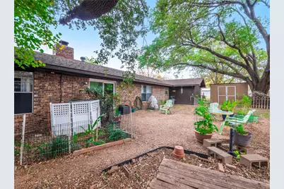 112 Hasler Street, Bastrop, TX 78602 - Photo 38