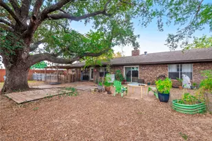 112 Hasler St, Bastrop, TX 78602 - Photo 36