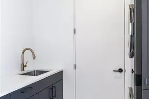 912 Jewell St, Austin, TX 78704 - Photo 18