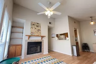 2706 Salado St, Austin, TX 78705 - Photo 2
