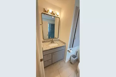 2706 Salado Street #304, Austin, TX 78705 - Photo 12