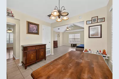 311 College Avenue, Florence, TX 76527 - Photo 10