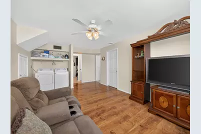 311 College Avenue, Florence, TX 76527 - Photo 16