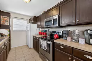 311 College Ave, Florence, TX 76527 - Photo 12