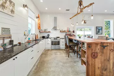 9114 Hwy 290 W, Austin, TX 78736 - Photo 12