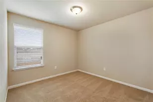 944 Palo Duro Dr, Round Rock, TX 78664 - Photo 2