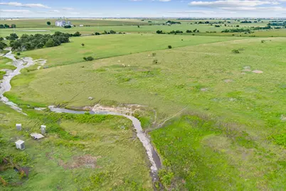1700 Cr 322, Bartlett, TX 76511 - Photo 16