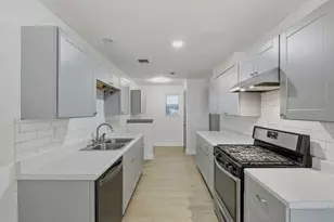 11104 Ptarmigan Dr, Austin, TX 78758 - Photo 6