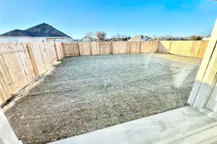 226 Bellie Ln, Kyle, TX 78640 - Photo 6