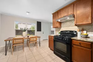7108 Crestone Rd, Austin, TX 78744 - Photo 10