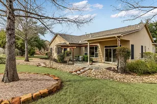 105 Rockrose Ct, Georgetown, TX 78633 - Photo 2