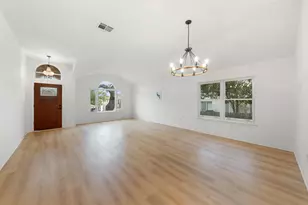 2527 Crenshaw Dr, Round Rock, TX 78664 - Photo 6