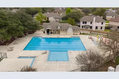 2527 Crenshaw Drive, Round Rock, TX 78664 - Photo 36