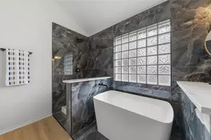 2527 Crenshaw Dr, Round Rock, TX 78664 - Photo 26