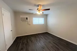 926 E Dean Keeton St, Austin, TX 78705 - Photo 6