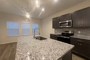 510 Whirlaway Dr, Jarrell, TX 76537 - Photo 8