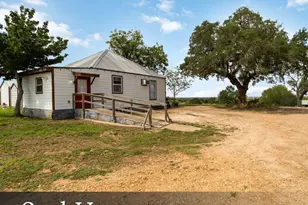 227 Henderson Ln, Lockhart, TX 78644 - Photo 20