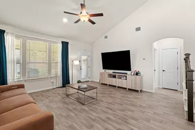 548 Purple Heart Drive, Buda, TX 78610 - Photo 6