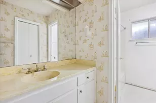 5600 E Martin Luther King Jr Blvd, Austin, TX 78721 - Photo 18