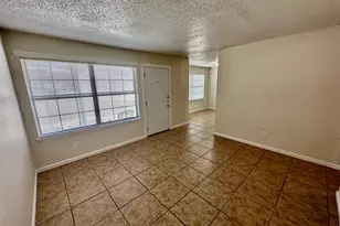 102 Lady Bird Ln, San Marcos, TX 78666 - Photo 12