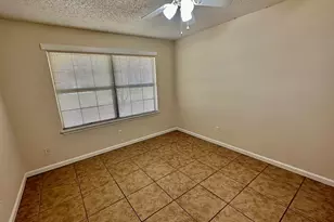 102 Lady Bird Ln, San Marcos, TX 78666 - Photo 18