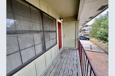 102 Lady Bird Lane, San Marcos, TX 78666 - Photo 6