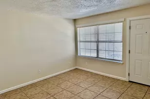 102 Lady Bird Ln, San Marcos, TX 78666 - Photo 10