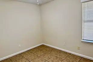 102 Lady Bird Ln, San Marcos, TX 78666 - Photo 14