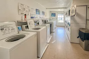 910 Duncan Ln, Austin, TX 78705 - Photo 16