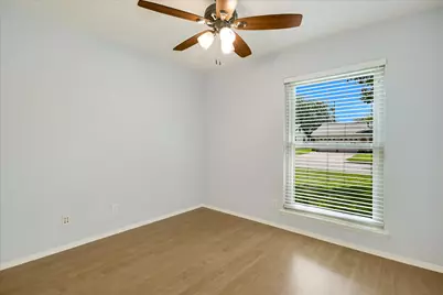 8012 Stillwood Lane, Austin, TX 78757 - Photo 16