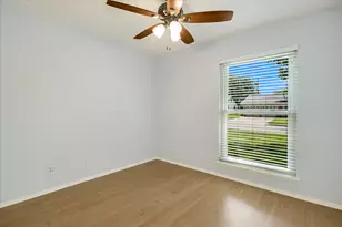 8012 Stillwood Ln, Austin, TX 78757 - Photo 16