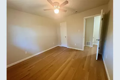 2512 Baxter Drive, Austin, TX 78745 - Photo 16