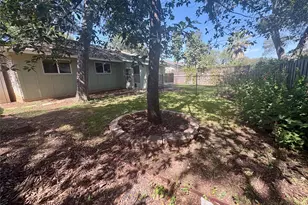 2512 Baxter Dr, Austin, TX 78745 - Photo 26