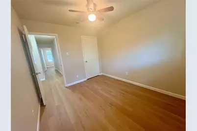 2512 Baxter Drive, Austin, TX 78745 - Photo 14