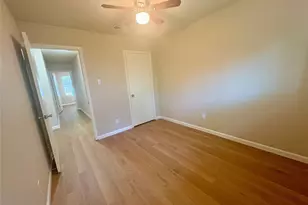 2512 Baxter Dr, Austin, TX 78745 - Photo 14