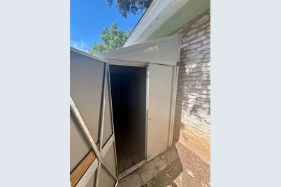 2512 Baxter Drive, Austin, TX 78745 - Photo 24