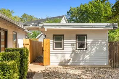 904 Plateau Circle, Austin, TX 78745 - Photo 18