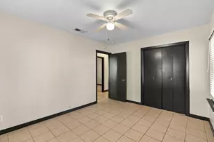 904 Plateau Cir, Austin, TX 78745 - Photo 12