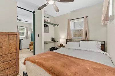 904 Plateau Circle, Austin, TX 78745 - Photo 22