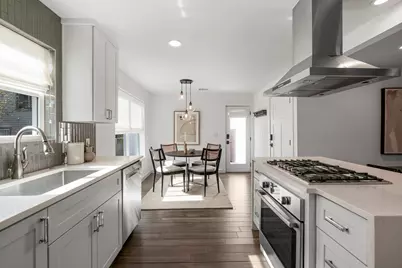 605 Harris Avenue, Austin, TX 78705 - Photo 4