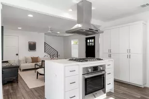 605 Harris Ave, Austin, TX 78705 - Photo 12