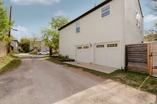 605 Harris Ave, Austin, TX 78705 - Photo 32
