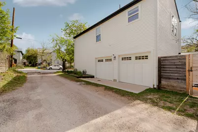 605 Harris Avenue, Austin, TX 78705 - Photo 4