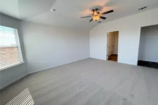 109 Holmby Dr, Hutto, TX 78634 - Photo 6