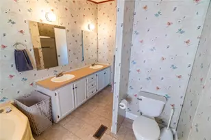 250 Rocky Rd, Lockhart, TX 78644 - Photo 36