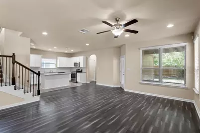 3451 Mayfield Ranch Boulevard #311, Round Rock, TX 78681 - Photo 4