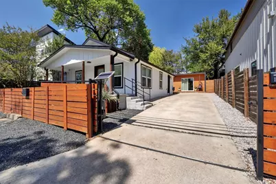 2324 Santa Maria Street, Austin, TX 78702 - Photo 2